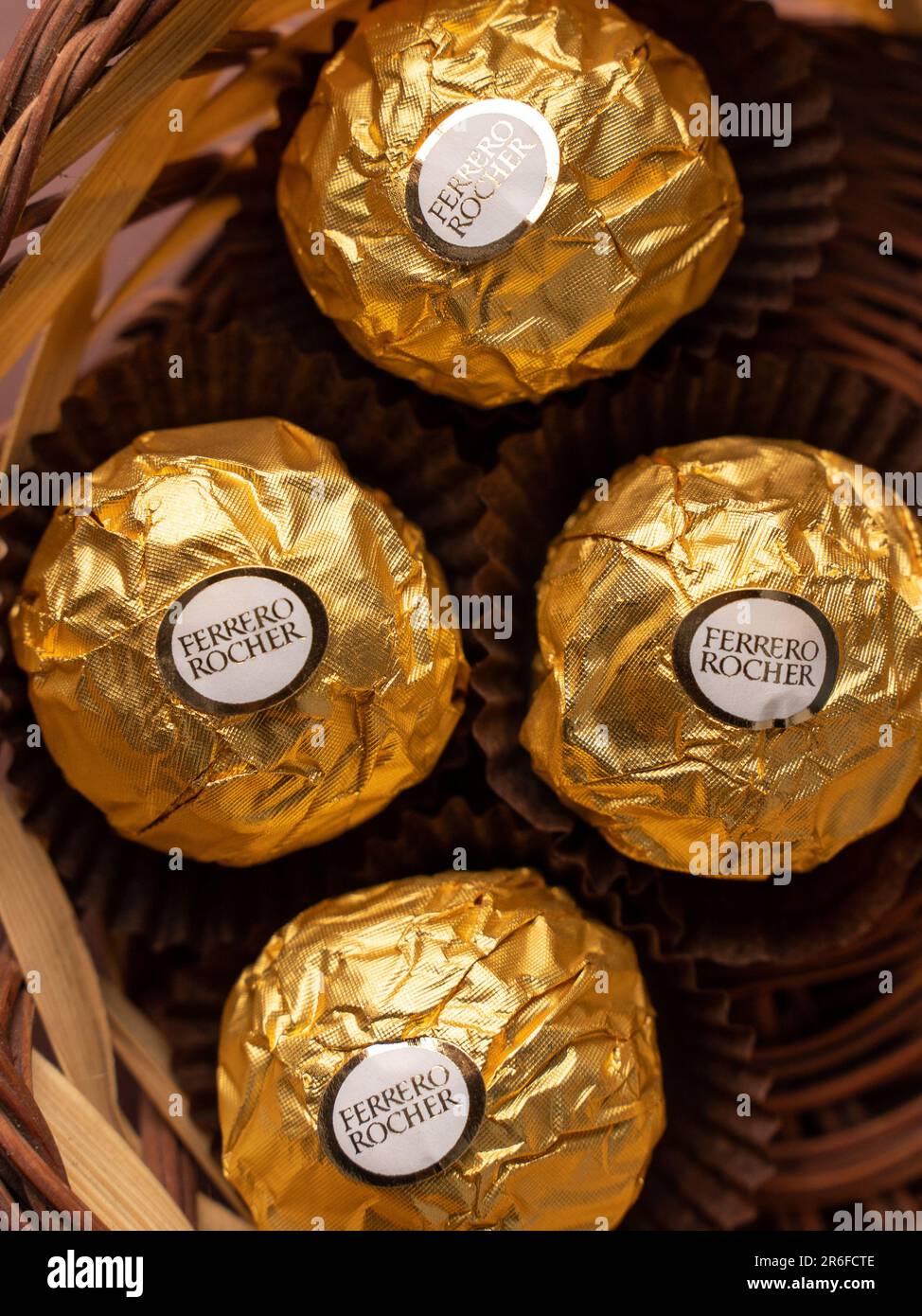 Box of ferrero rocher hi-res stock photography and images - Alamy