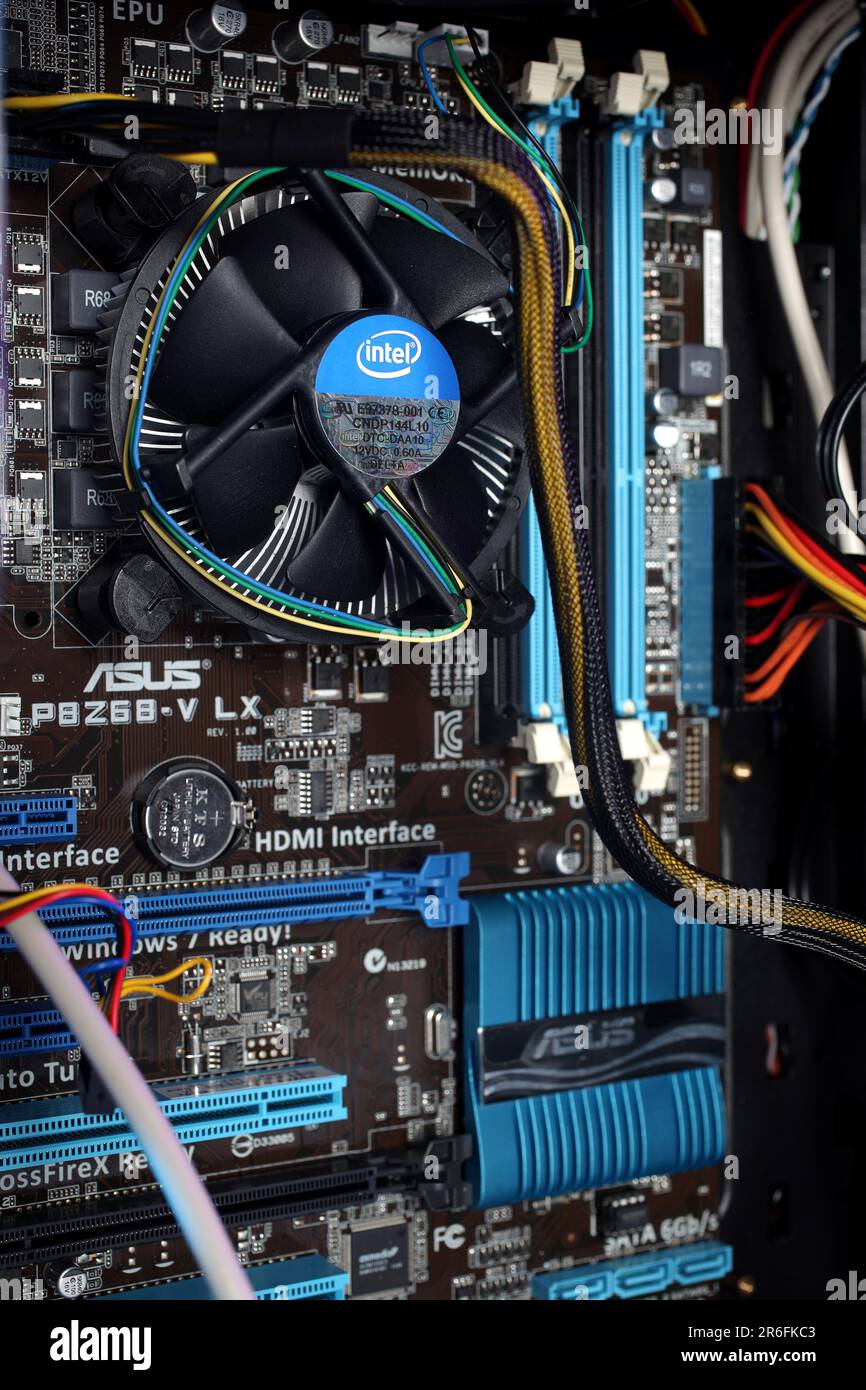 A home computer with the side panel removed Stock Photo - Alamy