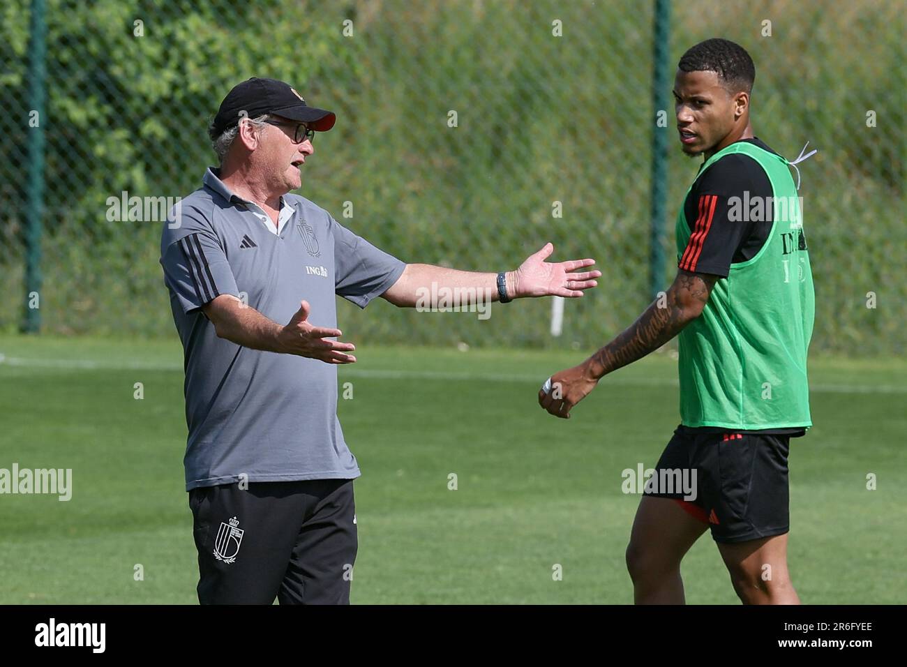 Tubize, Belgium. 09th June, 2023. Belgium's U21 head coach Jacky Mathijssen and Belgium's Aster Vranckx pictured during a training session of the U21 youth team of the Belgian national soccer team Red Devils, Friday 09 June 2023 in Tubize. The Belgian U21 team is preparing for the 2023 European championships in Georgia and Romania from June 21st to July 8th. BELGA PHOTO BRUNO FAHY Credit: Belga News Agency/Alamy Live News Stock Photo