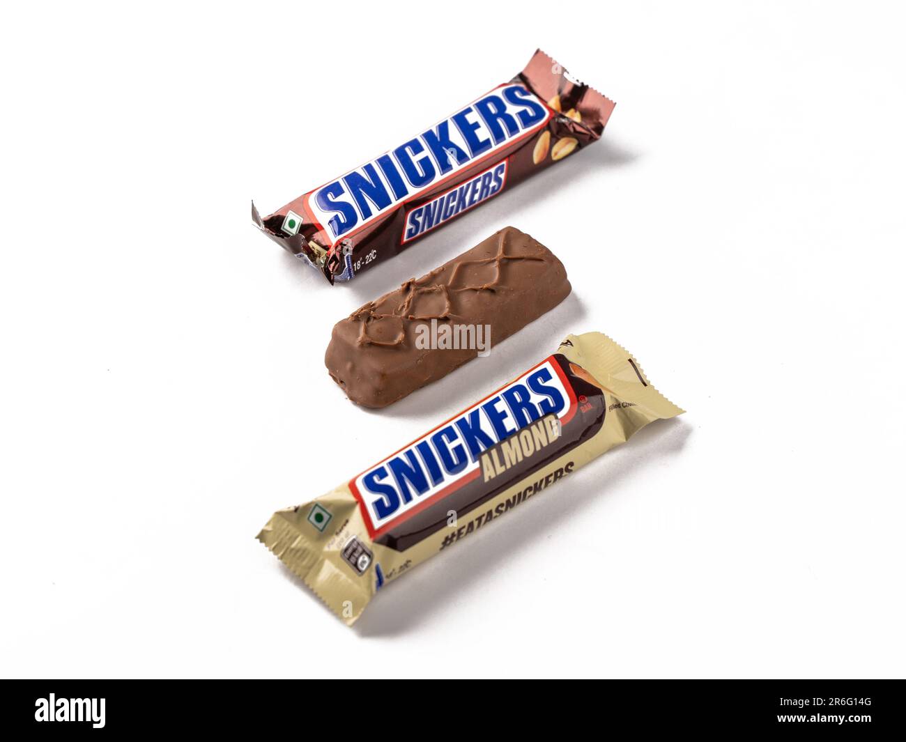 Pastaio Snickers Inida West Bangal, India - May 20, 2023 : Snickers chocolate photos shot on ...