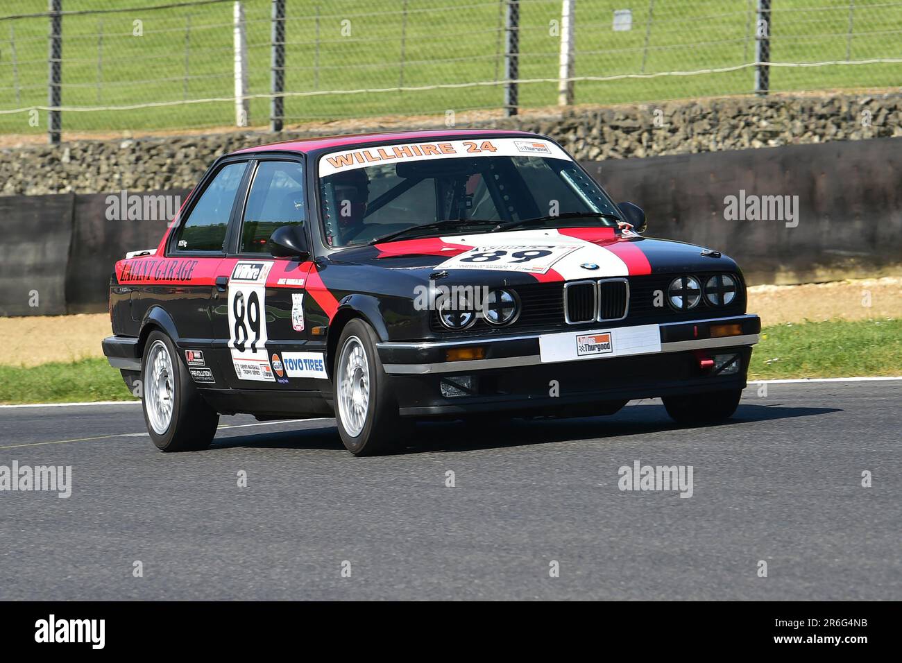 Jake Margulies, BMW 320i, HRDC ‘Gerry Marshall’ Trophy Series, over 30 cars on the grid for a forty five minute two driver race featuring pre-1980’s Stock Photo