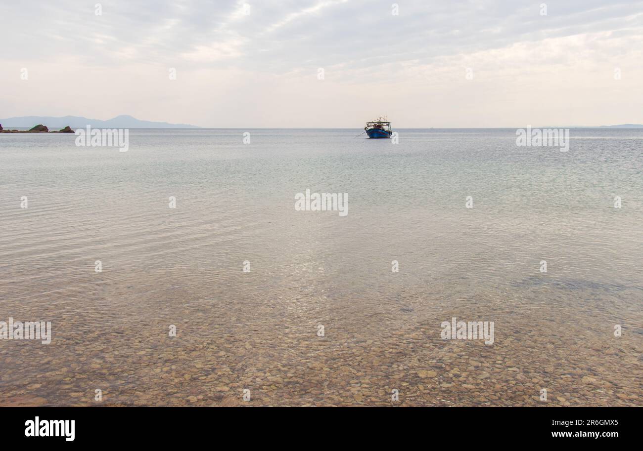 Splendo Ain Kanassira: A Scenic Cove Connecting Korbous' Mountainous Serenity ...