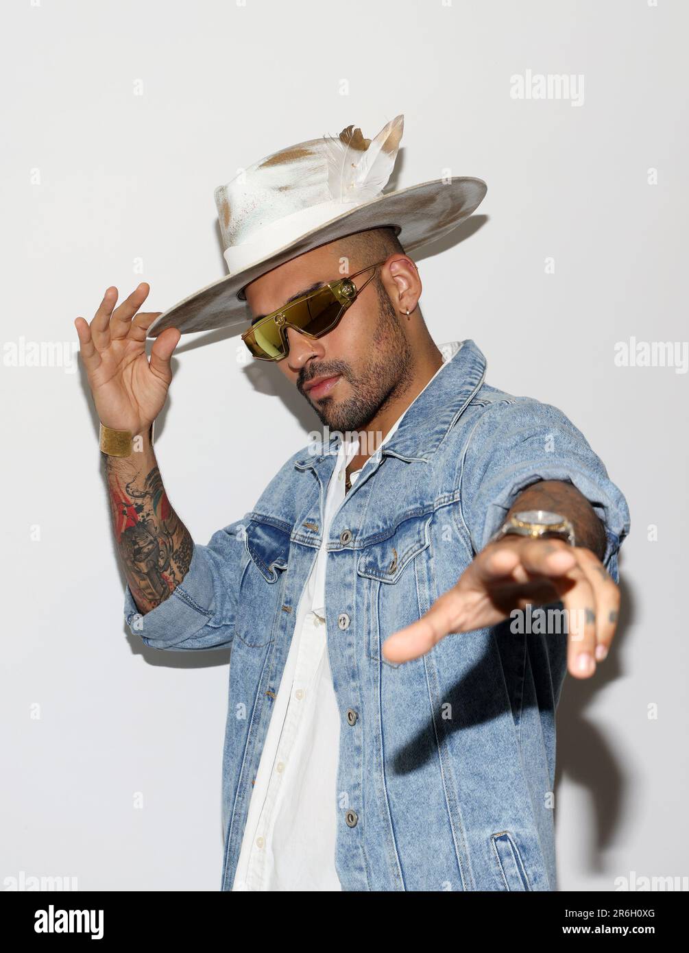 Singer Max Hawk Samy hawk hi-res stock photography and images - Alamy