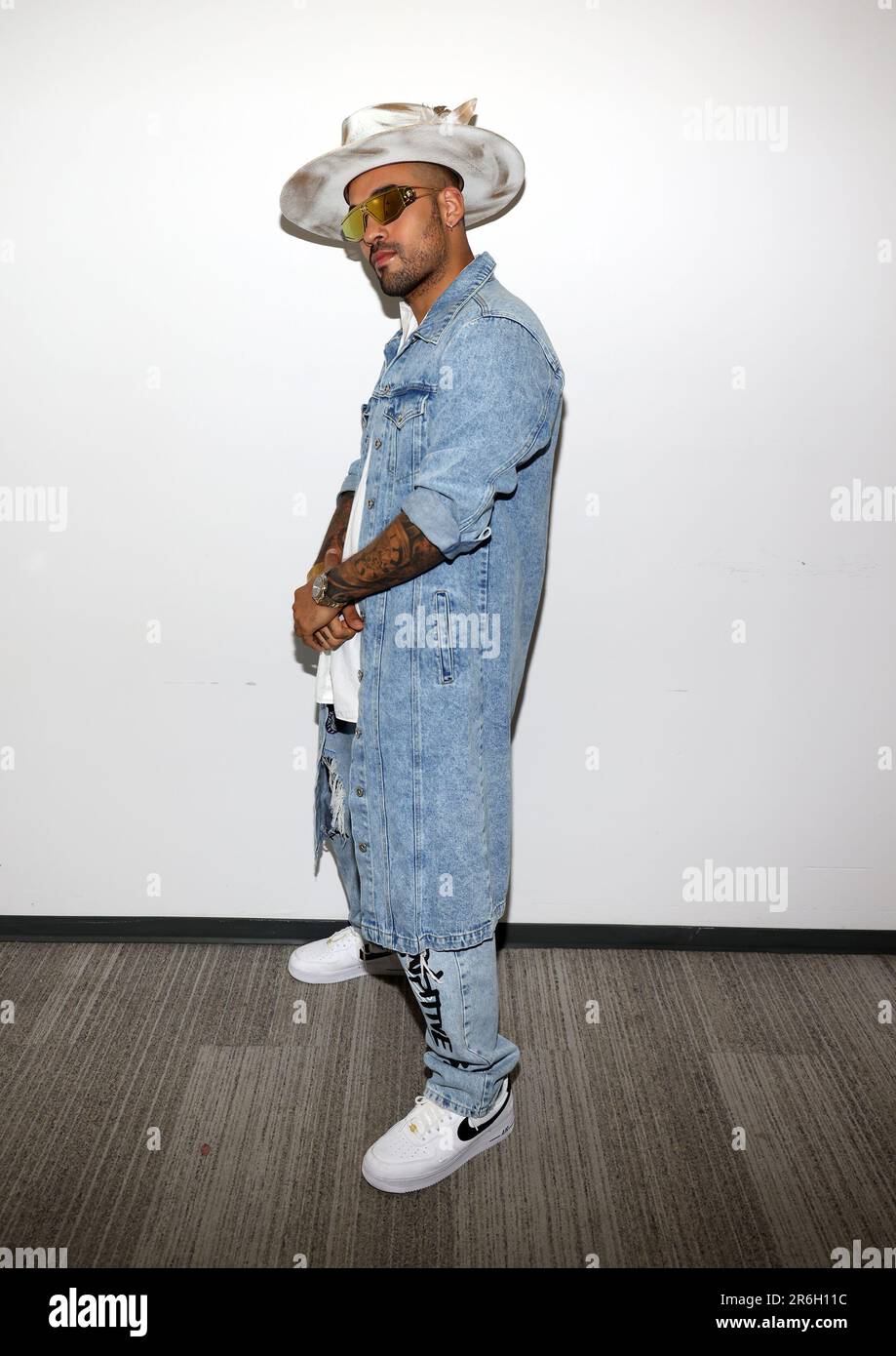 Singer Max Hawk Samy hawk hi-res stock photography and images - Alamy