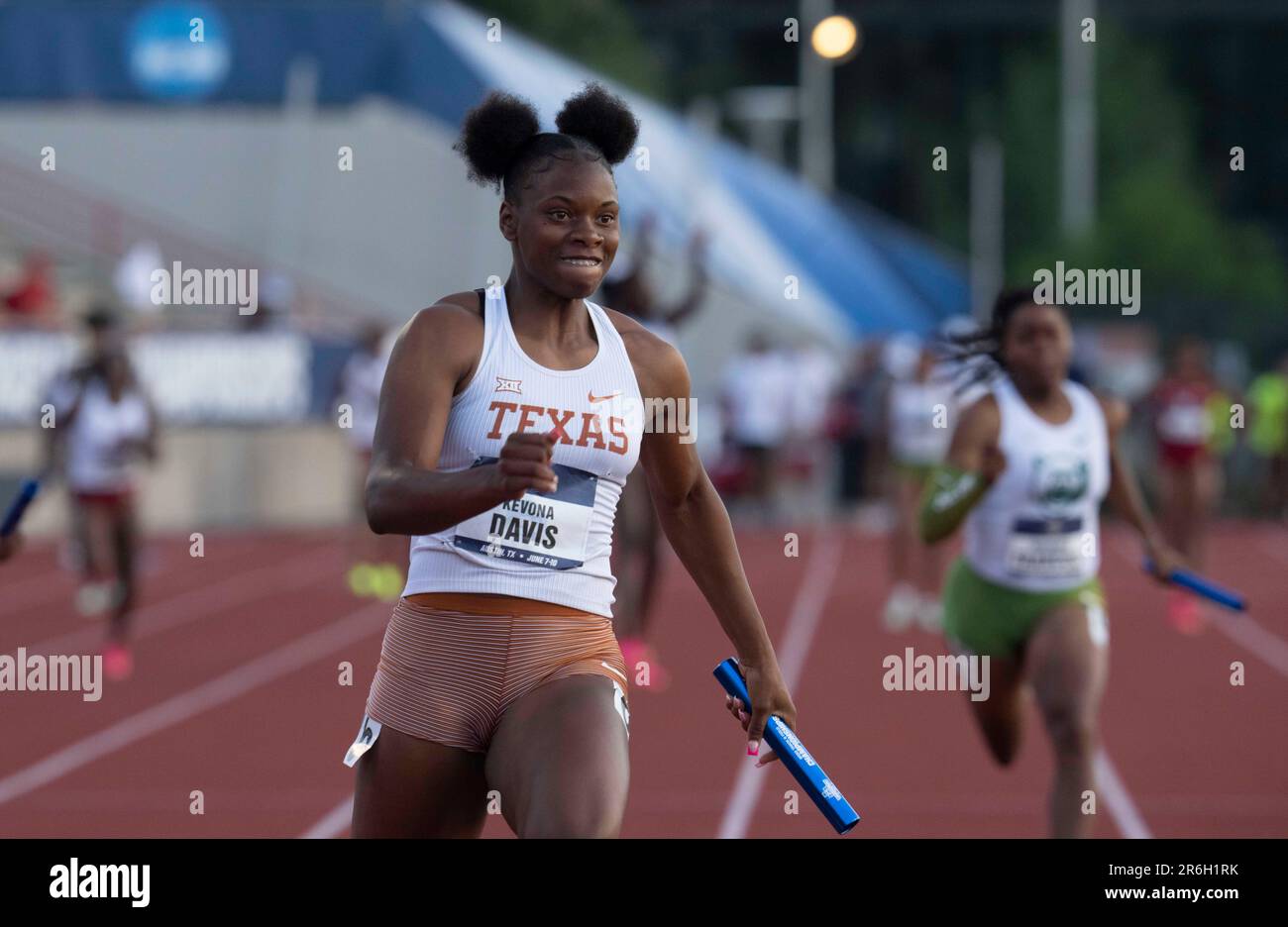 Texas KEVONA DAVIS finished the anchor leg of the 4X100 meters in women