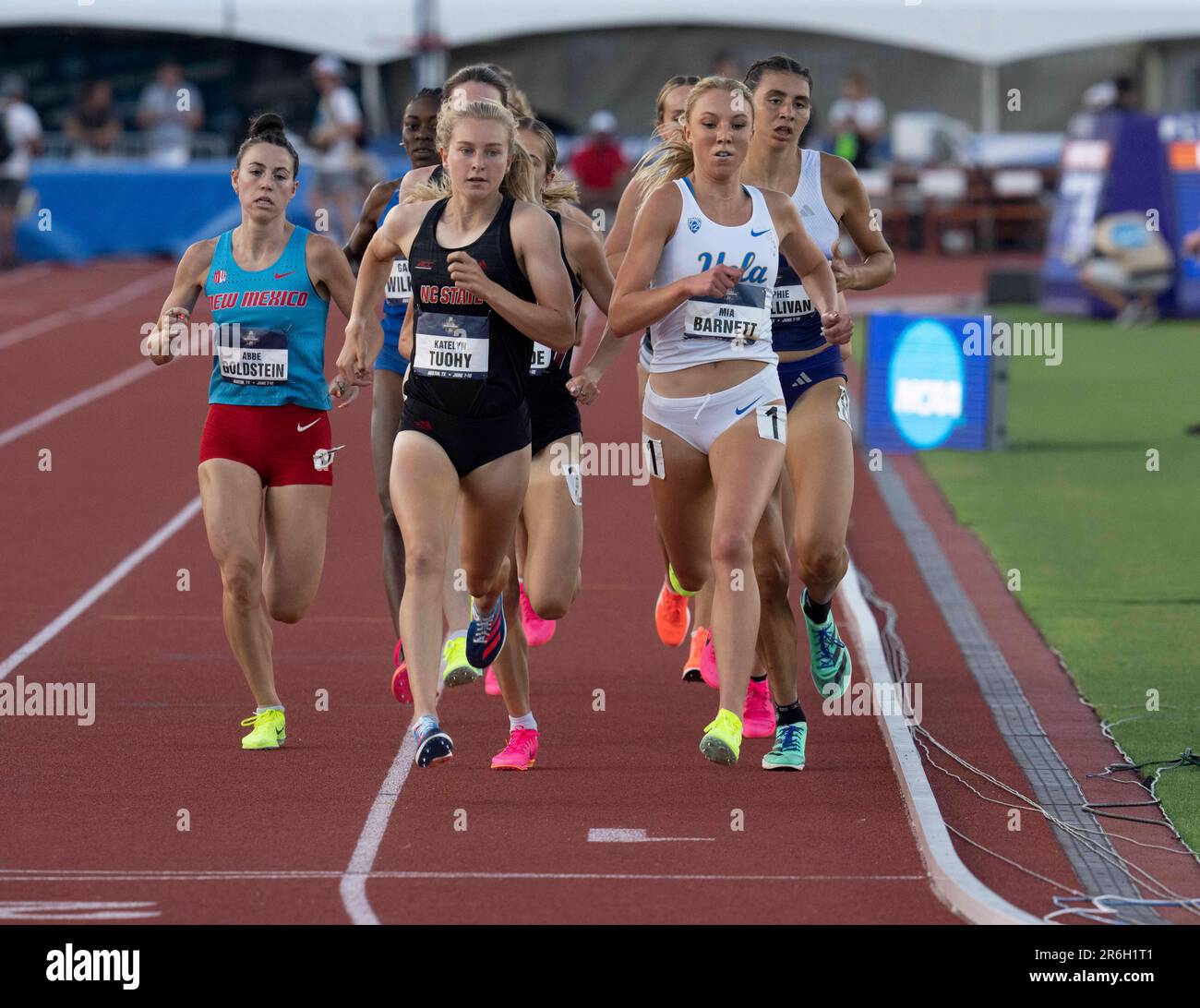 North Carolina State's KAETLYN TOUHY leads the pack in the women's 1500
