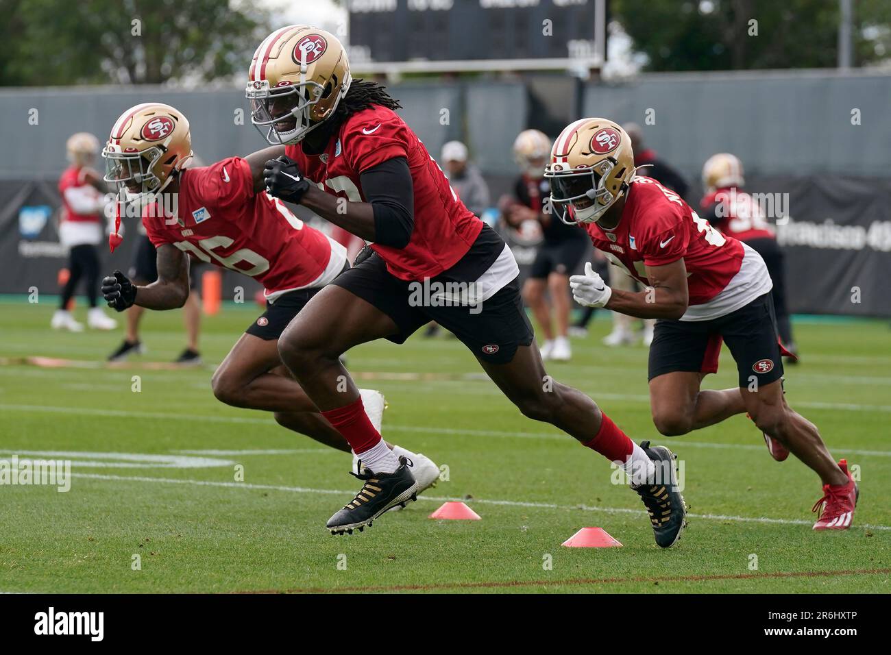 San Francisco 49ers wide receiver Tay Martin (83) runs with the ball during  the NFL football team's training camp in Santa Clara, Calif., Monday, Aug.  1, 2022. (AP Photo/Josie Lepe Stock Photo - Alamy