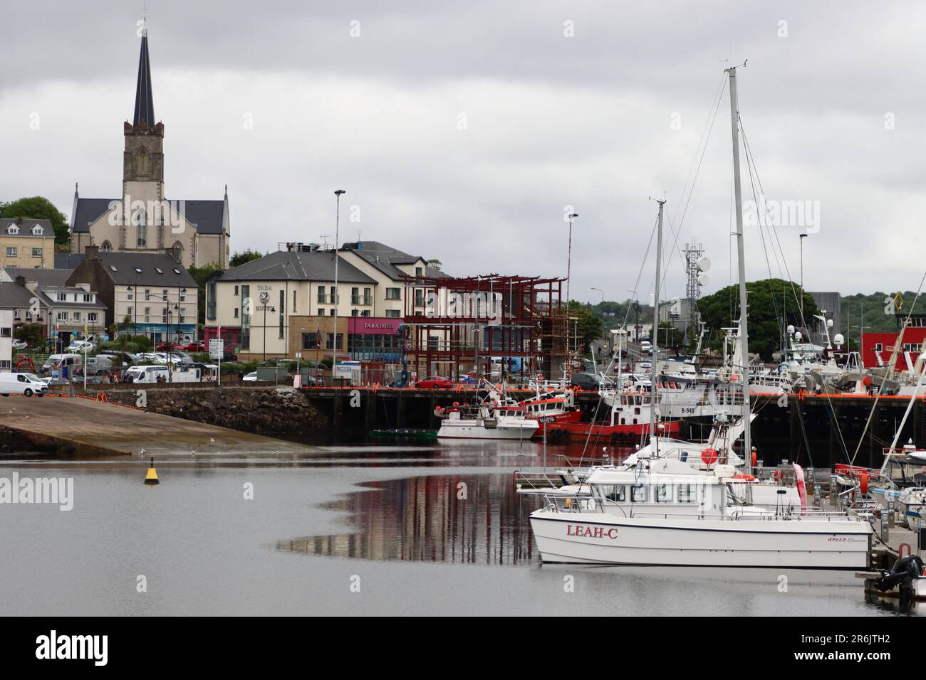 St. Mary's Church overlooking the fishing town of Killybegs, County Donegal, Ireland Stock Photo