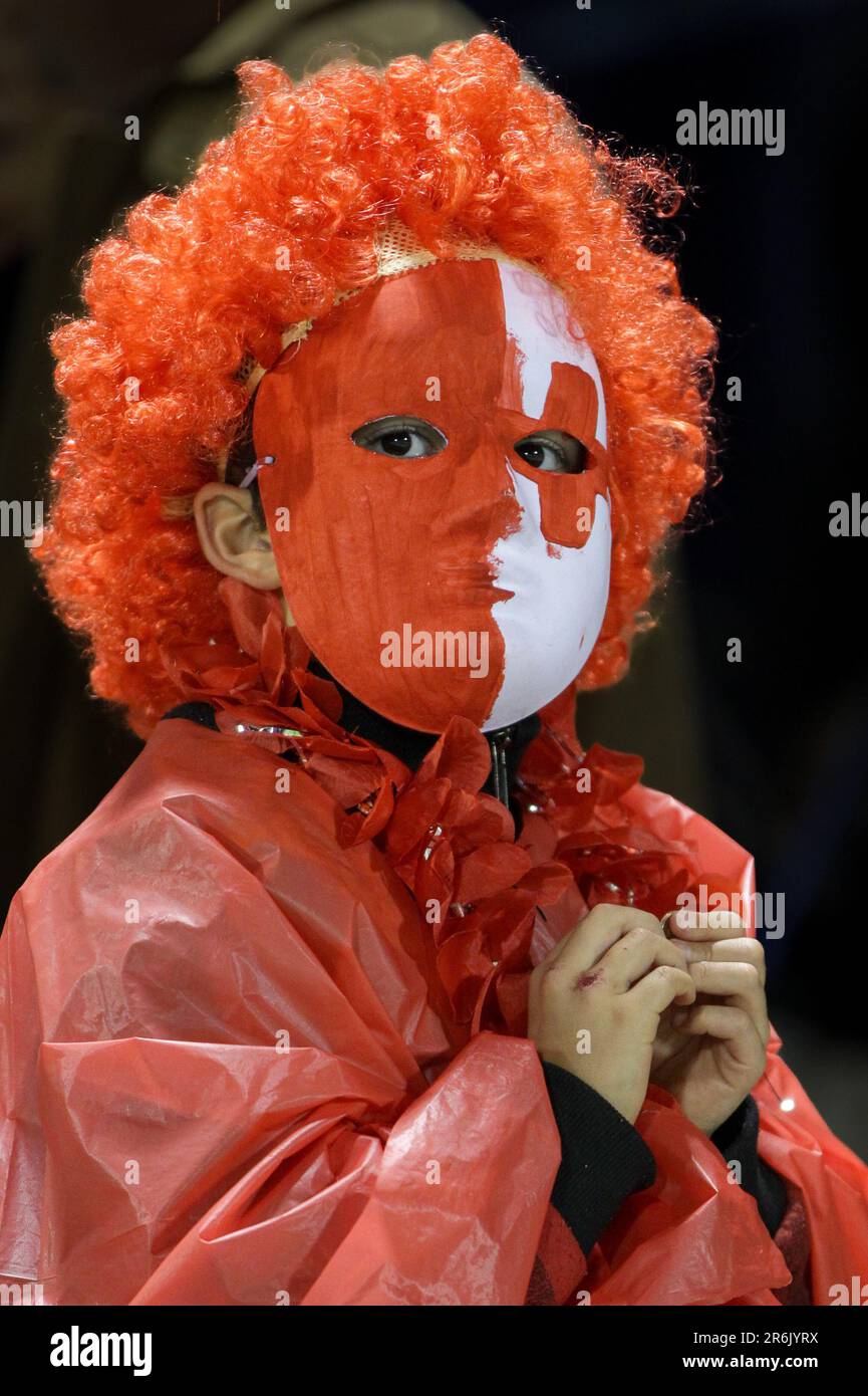 Tonga rugby supporter hi-res stock photography and images - Alamy
