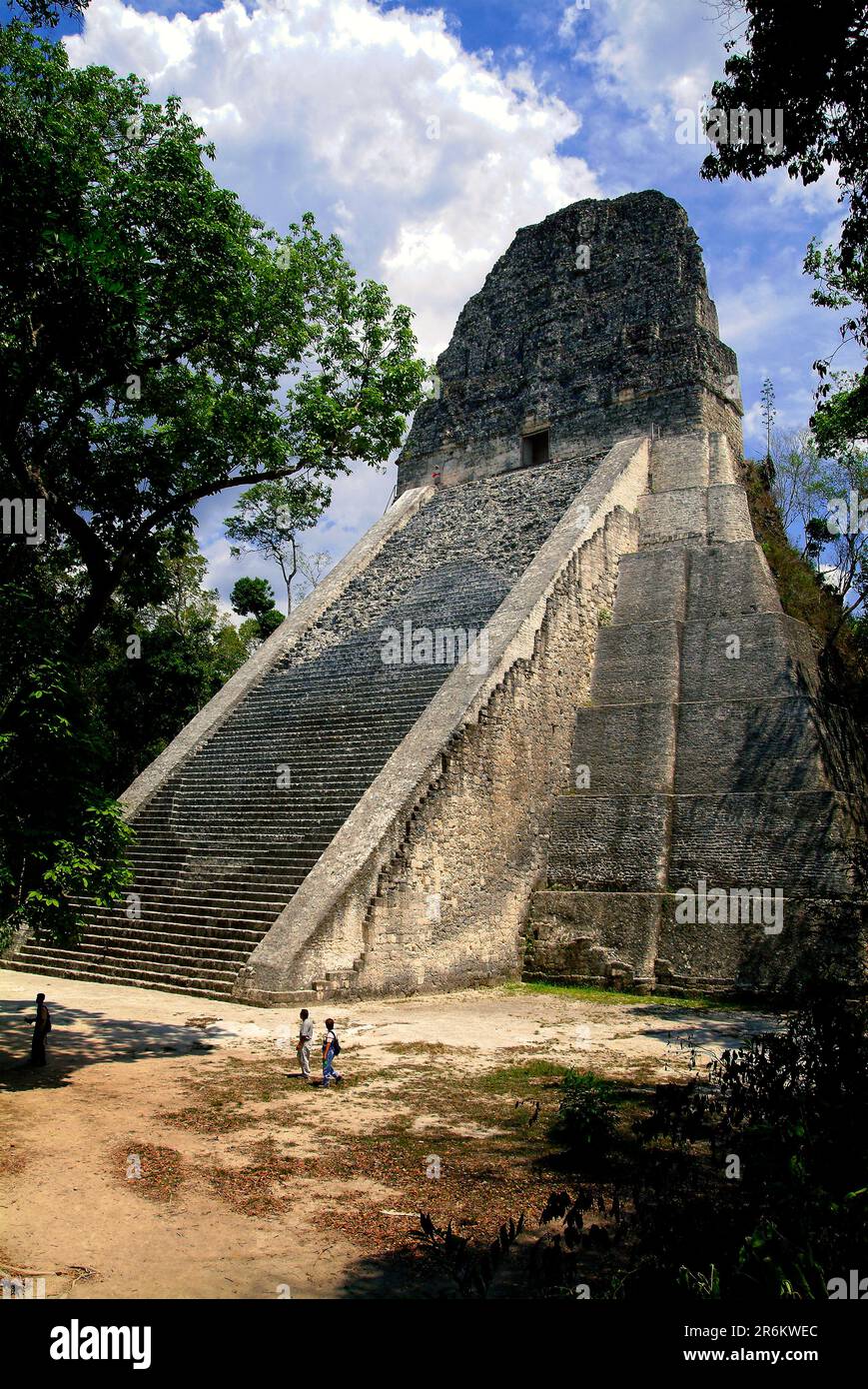 Guatemala Peten Tikal temple Maya n°5 Stock Photo Alamy