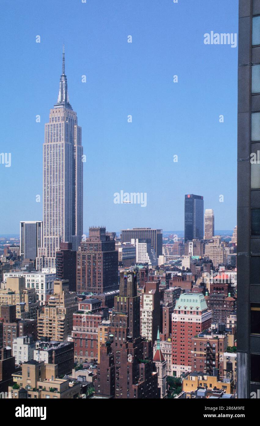 Empire State Building New York skyscraper tower in Midtown Manhattan ...