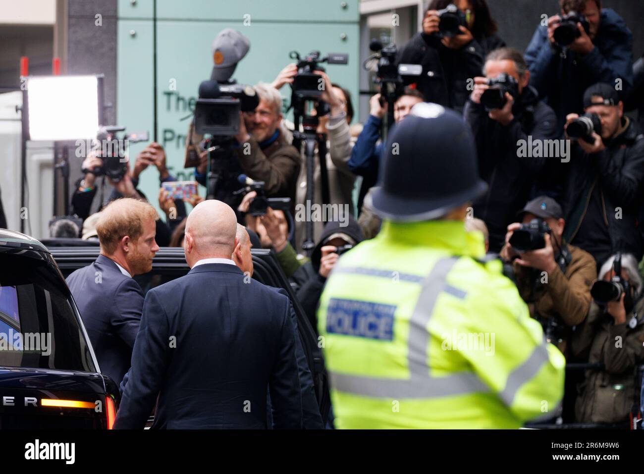 Prince Harry arrives at the High Court this morning ahead of the third day of trial against Mirror Group Newspapers.   Image shot on 7th June 2023.  © Stock Photo