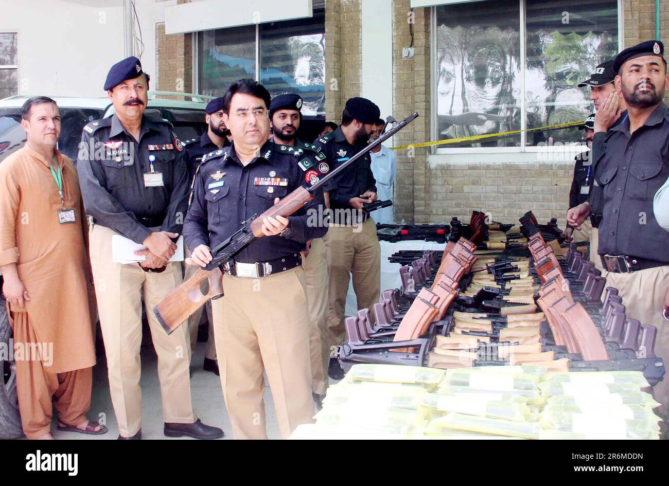 Deputy Inspector General (DIG) Quetta, Azfar Mahesar shows recovered ...