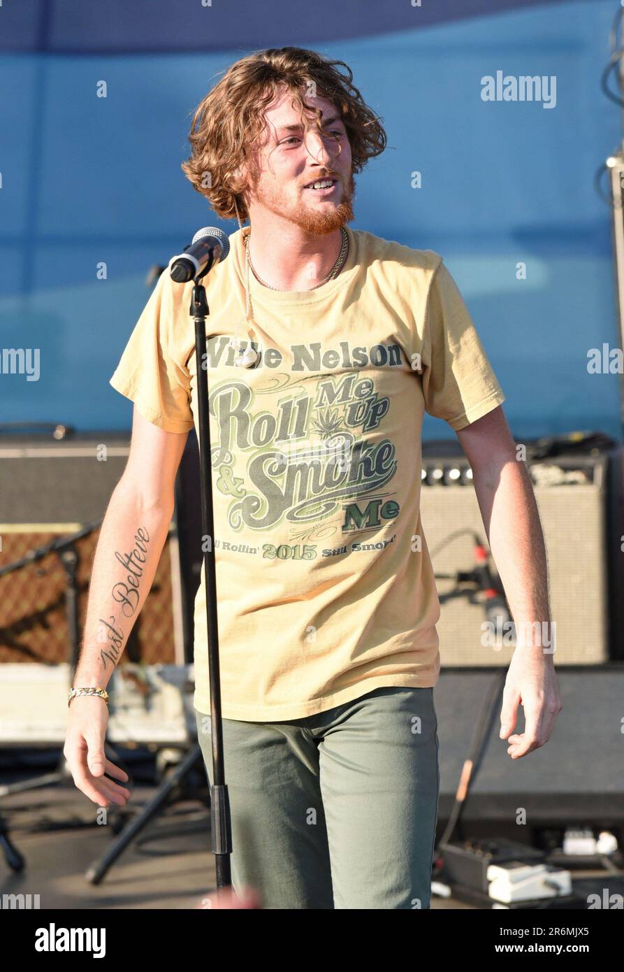Nashville, TN, USA. 8th June, 2023. Bailey Zimmerman on stage for CMA