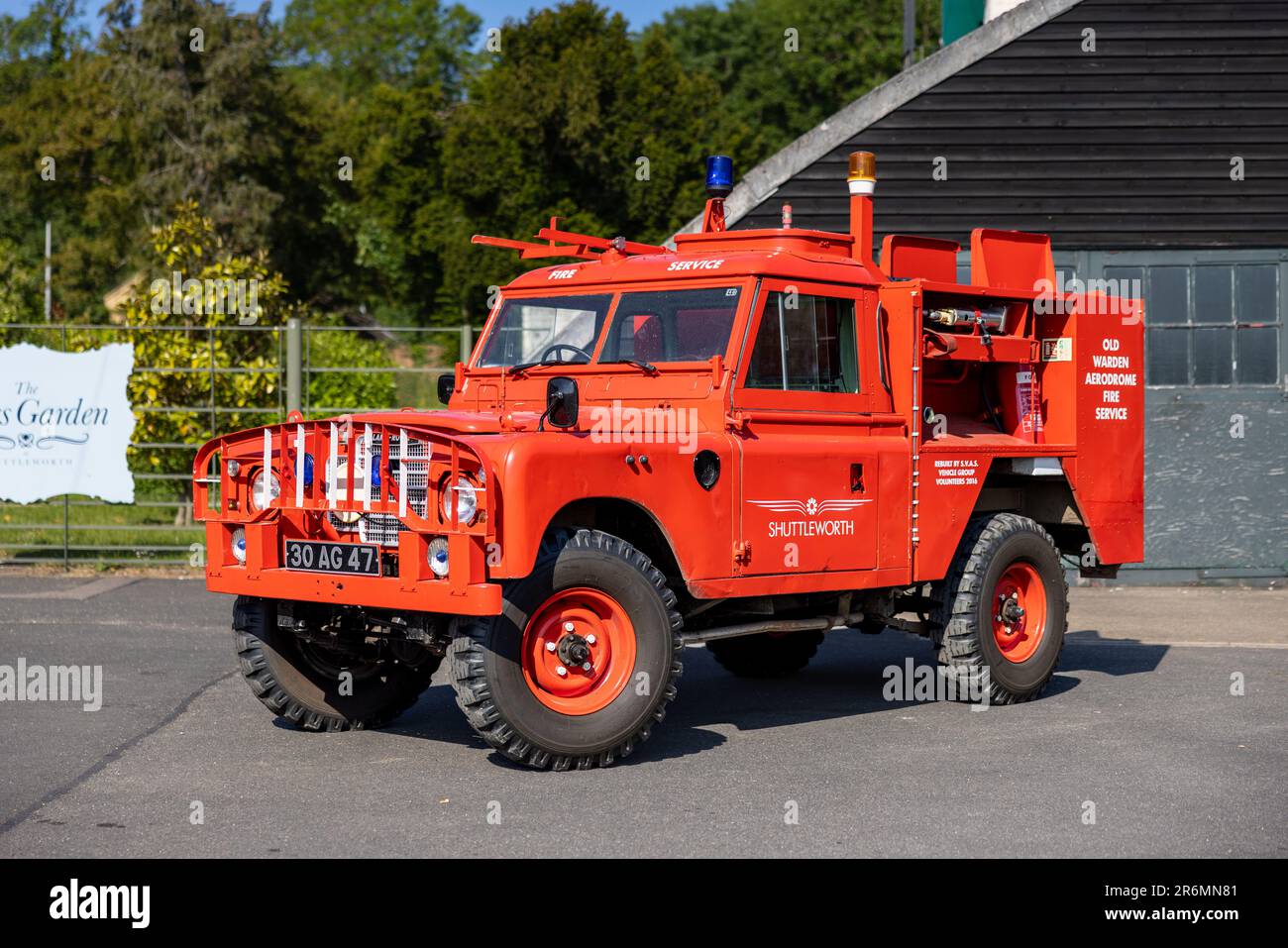 Trouvez Land Rover Fire Rescue + Boat en ligne