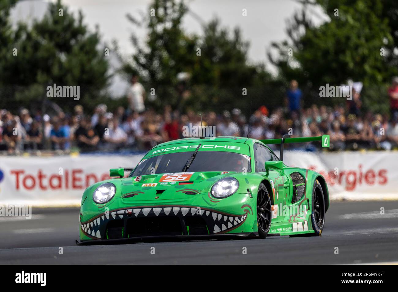 Porsche 911 RSR N°56 – 24h Du Mans 2023 – Équipage Hyett-Jeannette-Cairoli – Échelle 1:12 Par Spark
