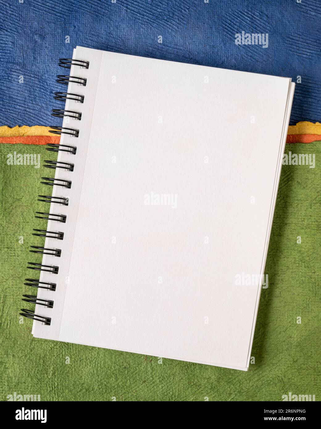 Blank sketchbook page hi-res stock photography and images - Alamy