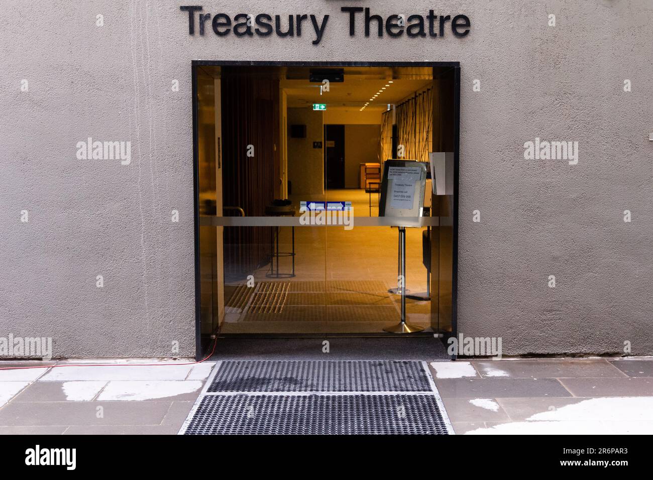 MELBOURNE, AUSTRALIA - SEPTEMBER 26: A view of the entrance to Treasury place during a press conference at Treasury Theatre on September 26, 2020 in Melbourne, Australia. Victoria's health minister Jenny Mikakos has resigned on Saturday after the hotel quarantine inquiry. Premier Daniel Andrews gave evidence on the final day of the inquiry on Friday saying he regarded Jenny Mikakos accountable for the program that ultimately led to Victoria's COVID-19 second wave. Stock Photo