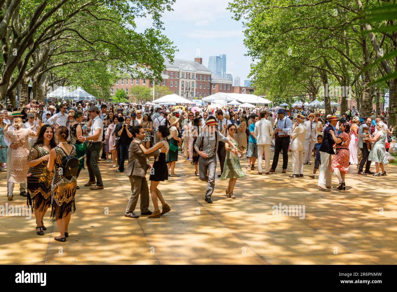 New york city 1920s jazz age hi-res stock photography and images - Alamy