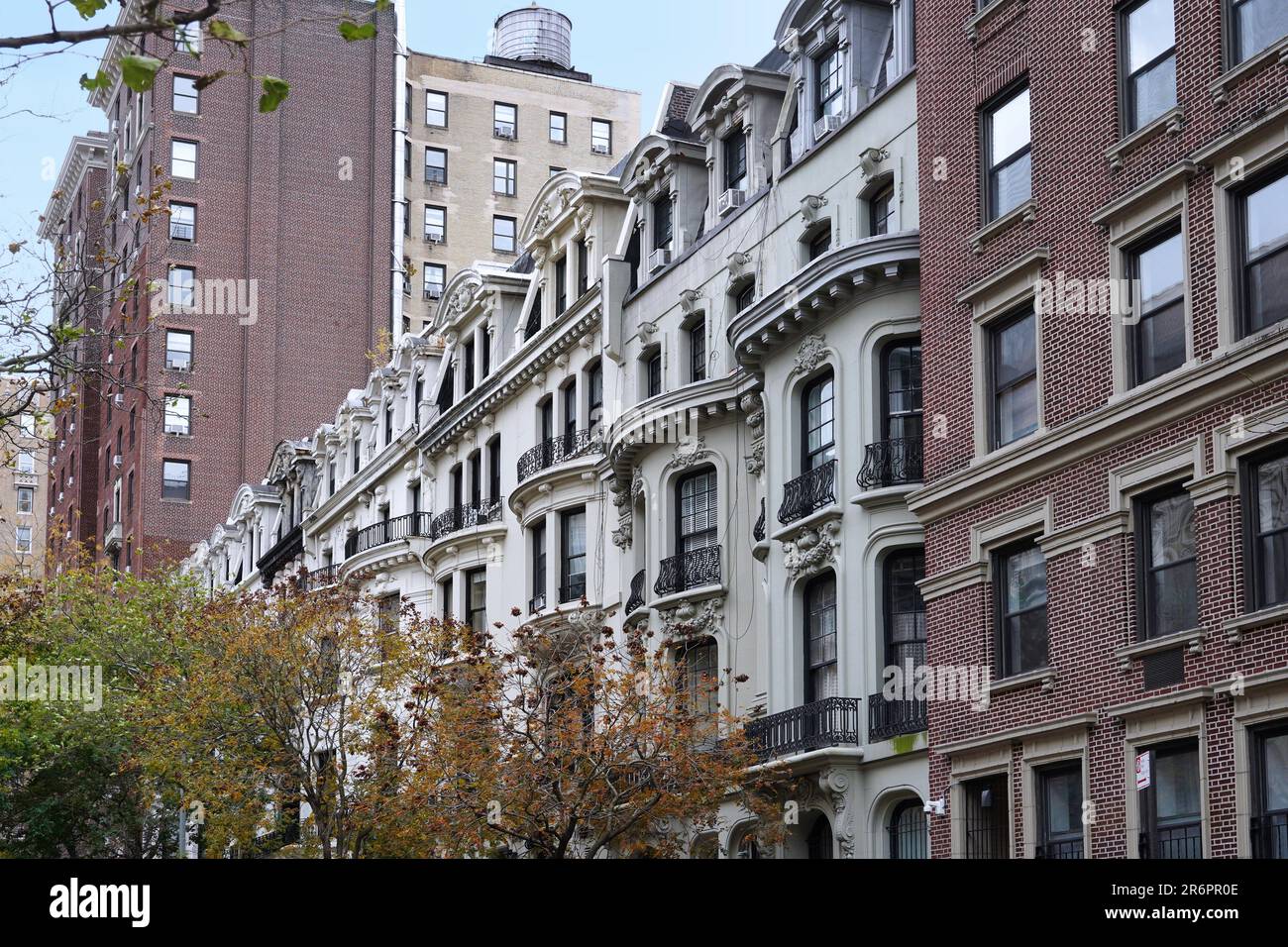 Manhattan residential street near Central Park, with mix of townhouses ...