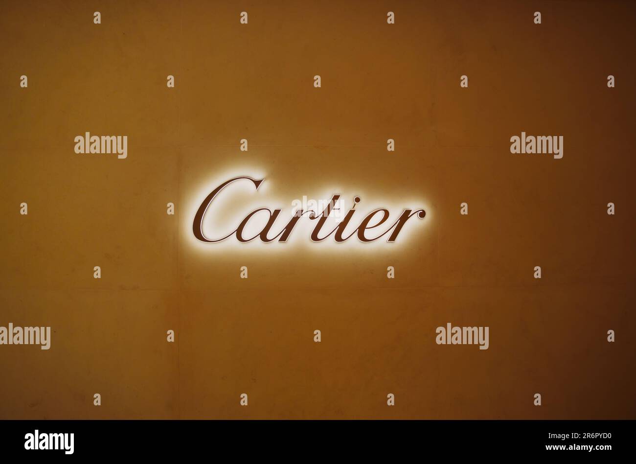 Cartier emirates hot sale