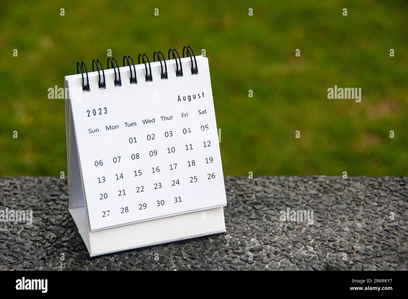 August 2023 table calendar with customizable space for text. Copy space Stock Photo