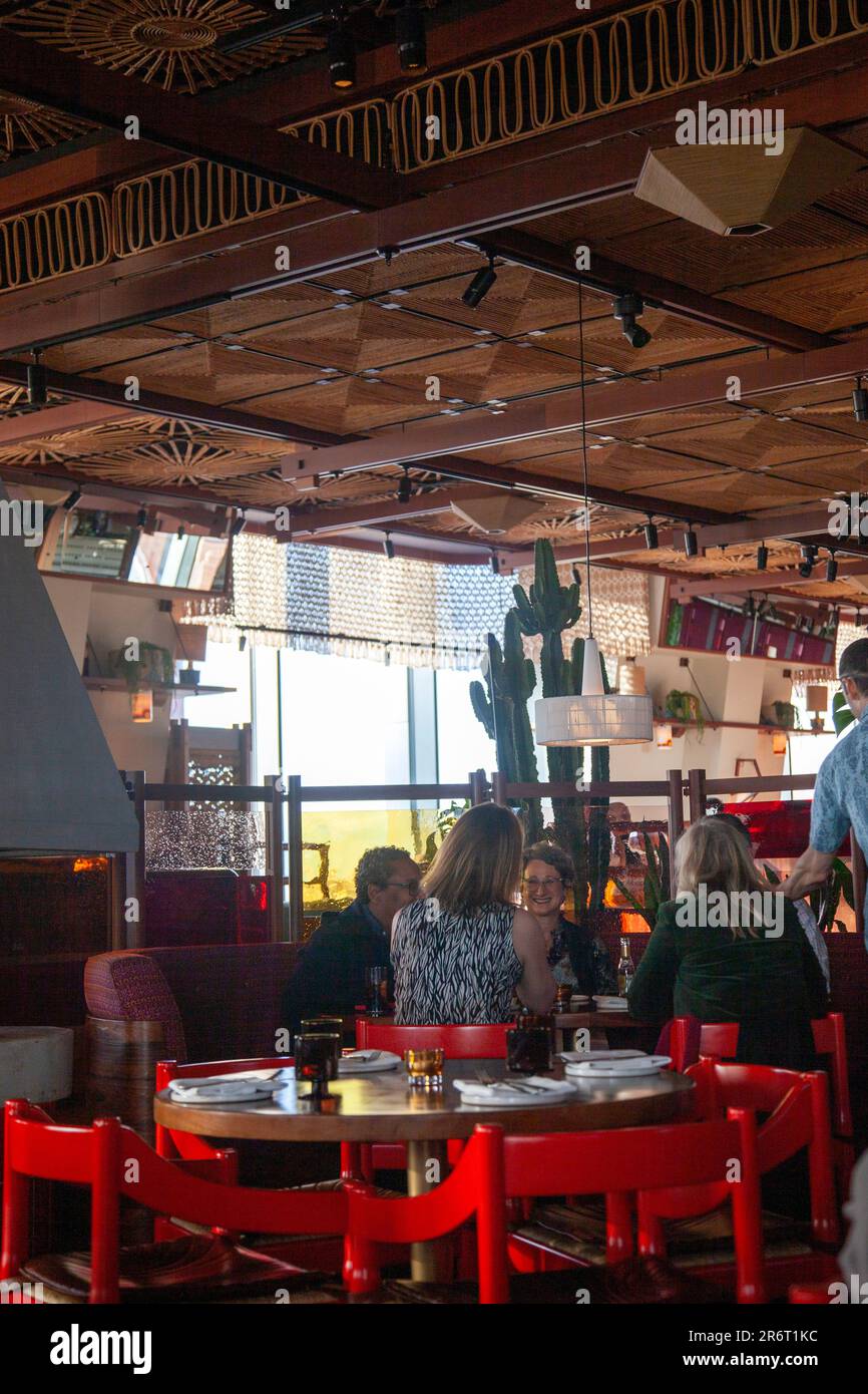 1970s restaurant interior hires stock photography and images Alamy