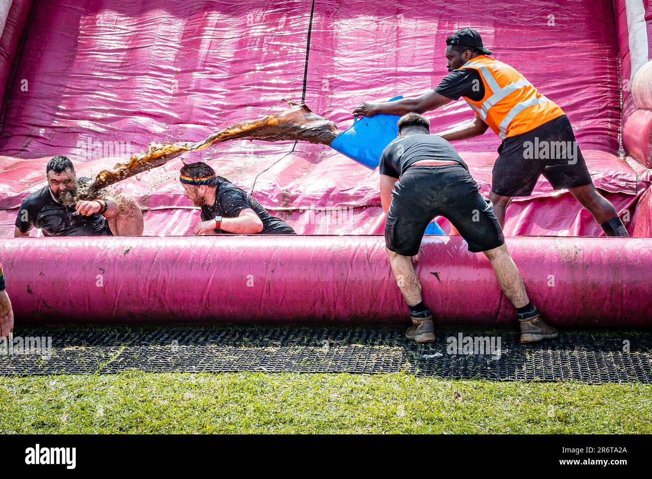 Pretty muddy 2023 edinburgh hi-res stock photography and images - Alamy