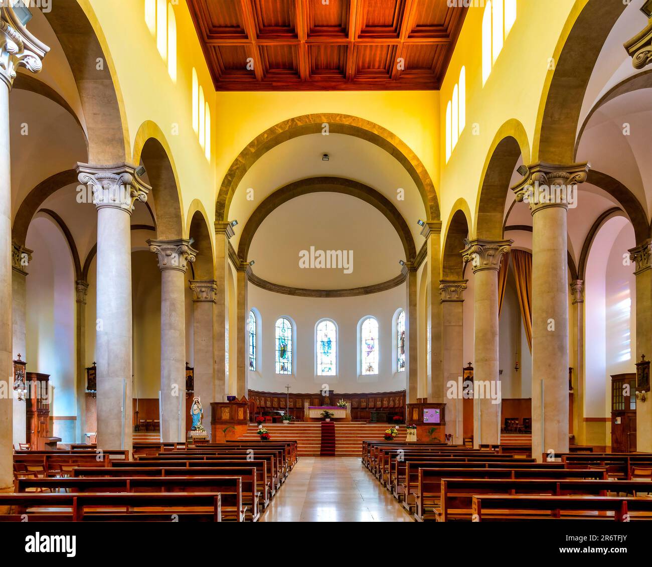 Interior of the Cathedral, Pescara, Italy Stock Photo