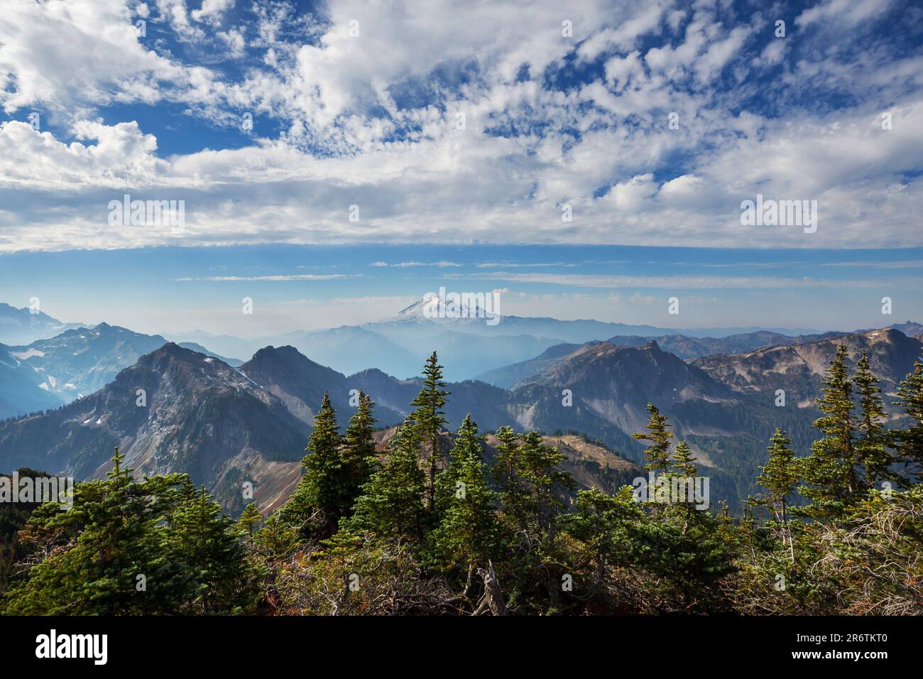 Mt washington summit house hi-res stock photography and images - Alamy