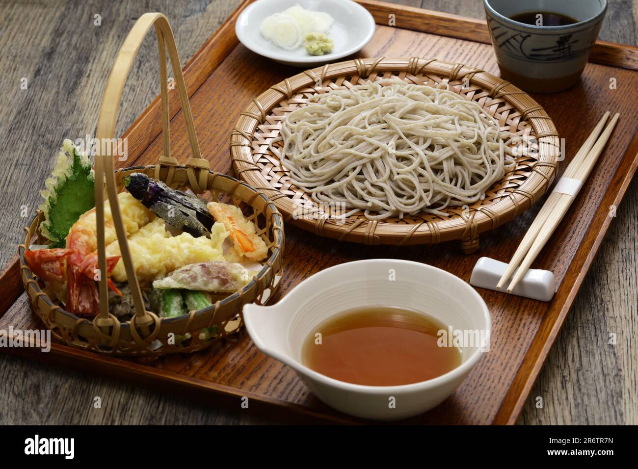 tempura soba, Japanese buckwheat noodles with assorted tempura Stock Photo
