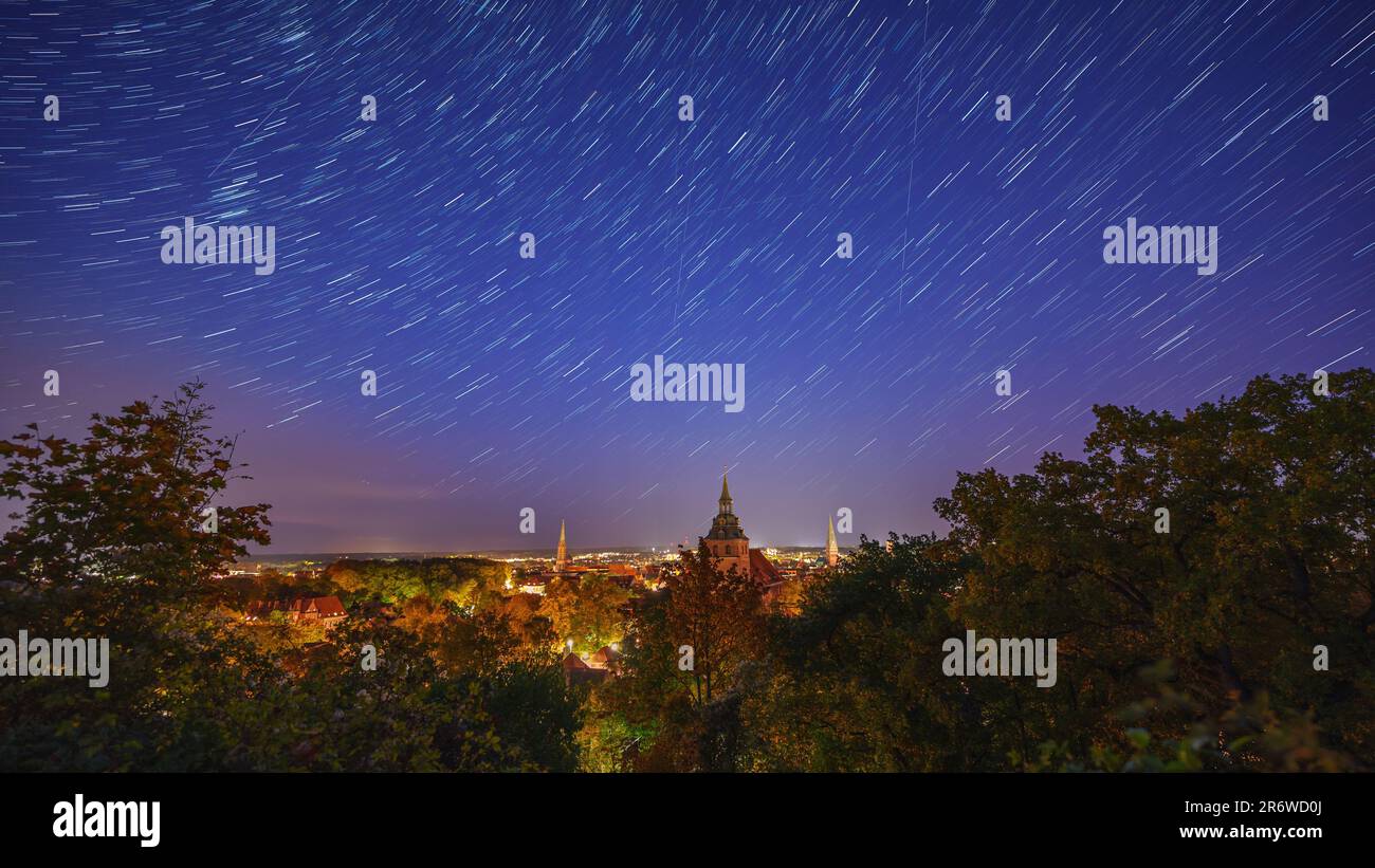 Dark night sky filled shining hi-res stock photography and images - Alamy