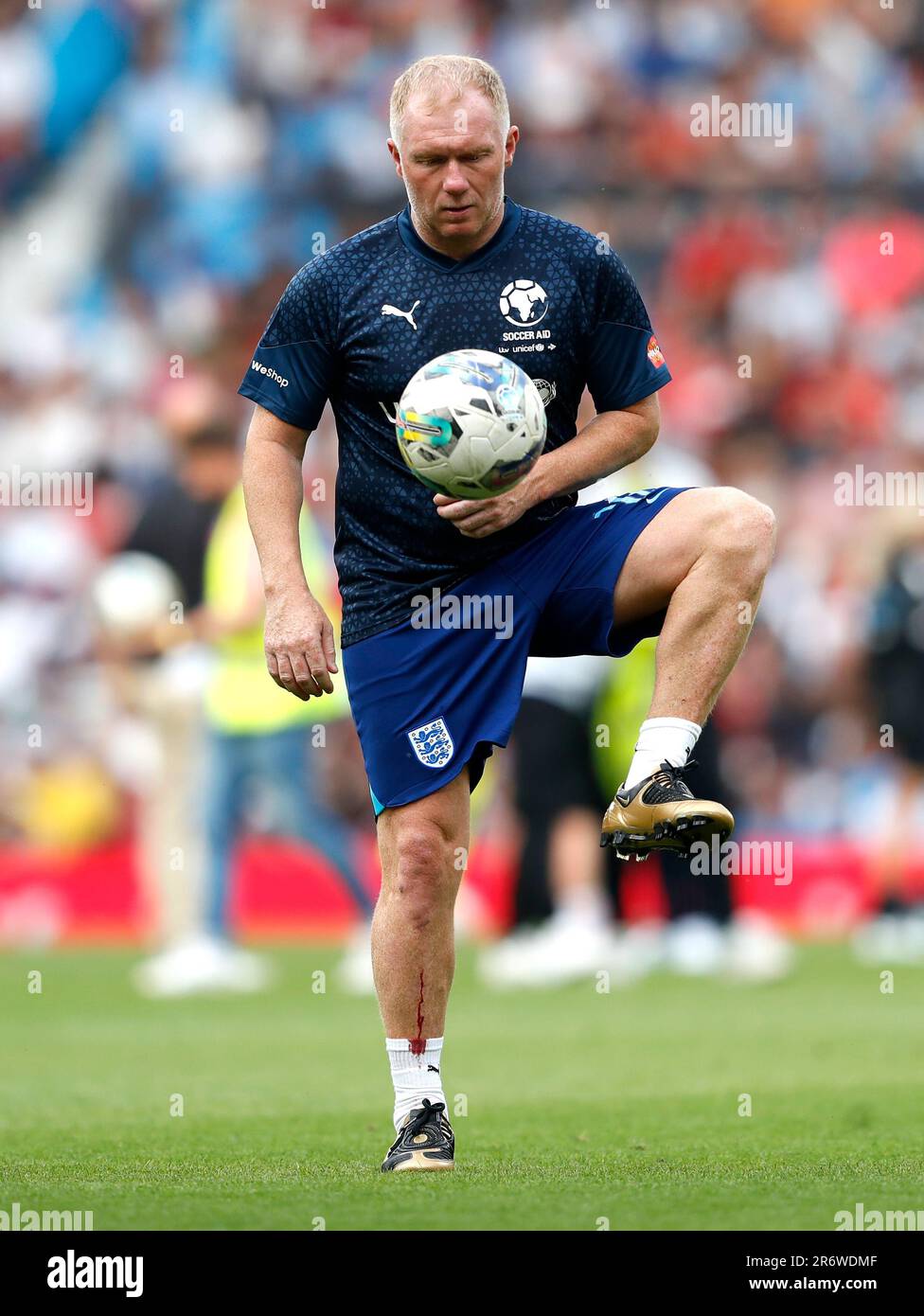 Soccer aid kick off discount
