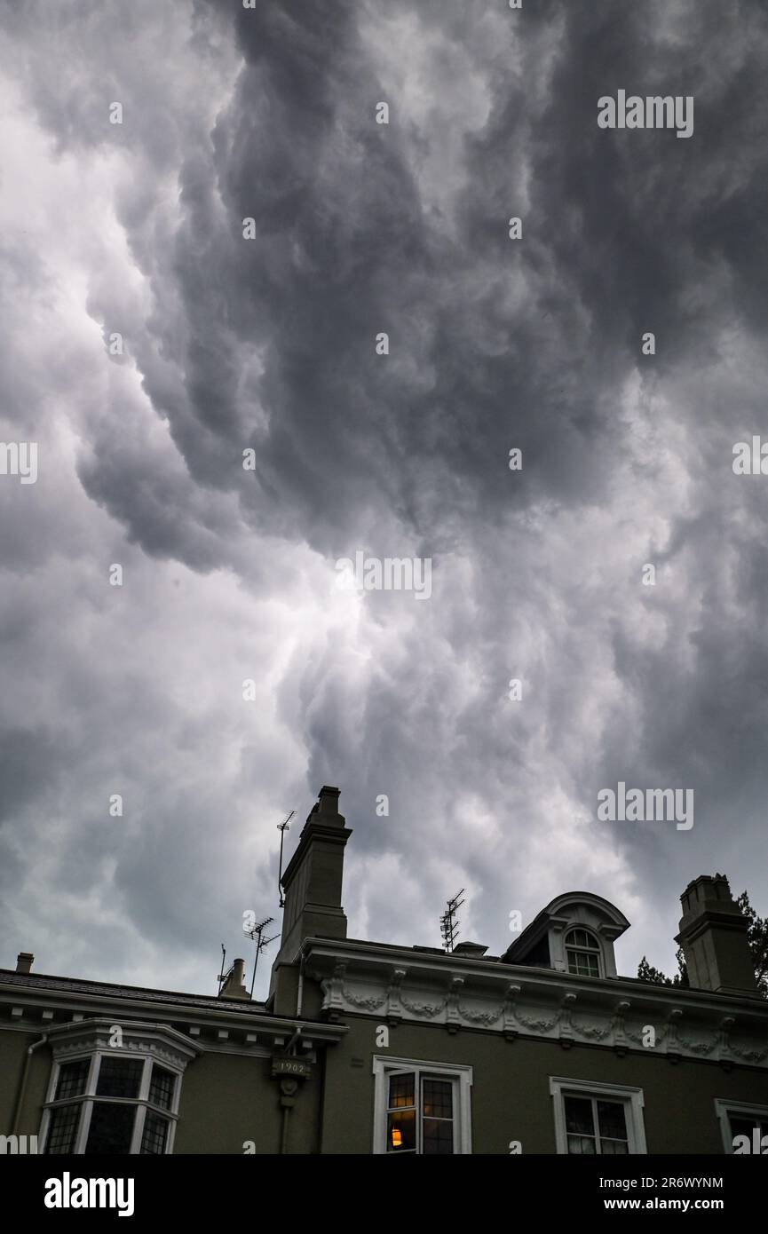 How Kicked-Up Dust Forms Cirrus Clouds - Eos