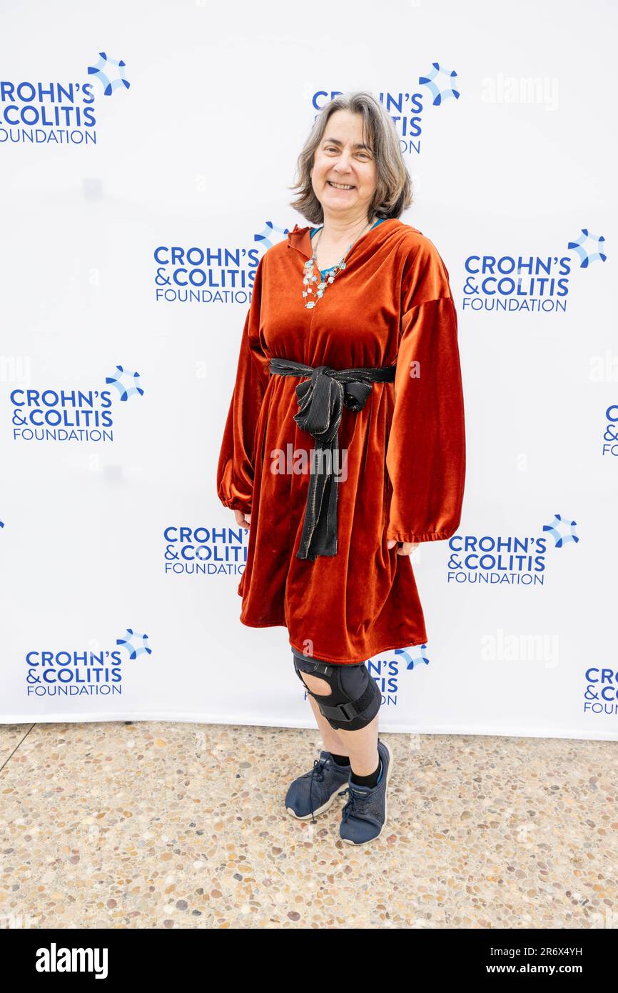 Los Angeles, USA. 11th June, 2023. Producer Lou Stratten attends Crohn's and Colitis Foundation's Los Angeles Take Steps Walk at Tongva Park, Santa Monica, CA June 11, 2023 Credit: Eugene Powers/Alamy Live News Stock Photo