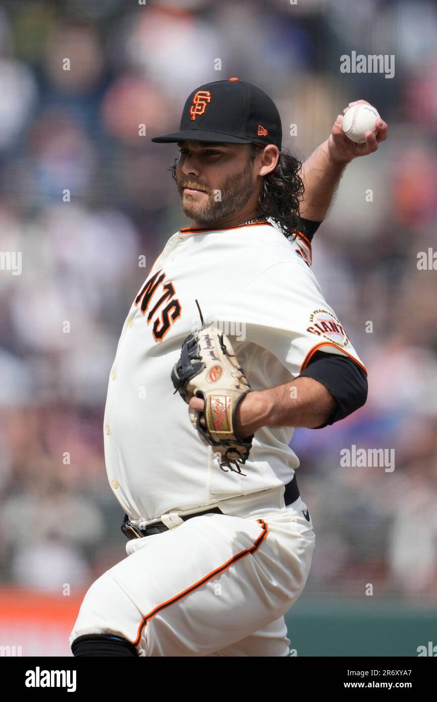 San Francisco Giants position player Brandon Crawford pitches