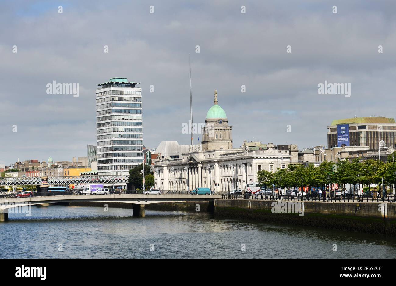 The Custom House Stock Photo Alamy
