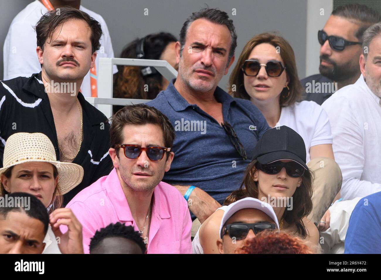 Jake Gyllenhaal and his girlfriend Jeanne Cadieu, Jean Dujardin and ...