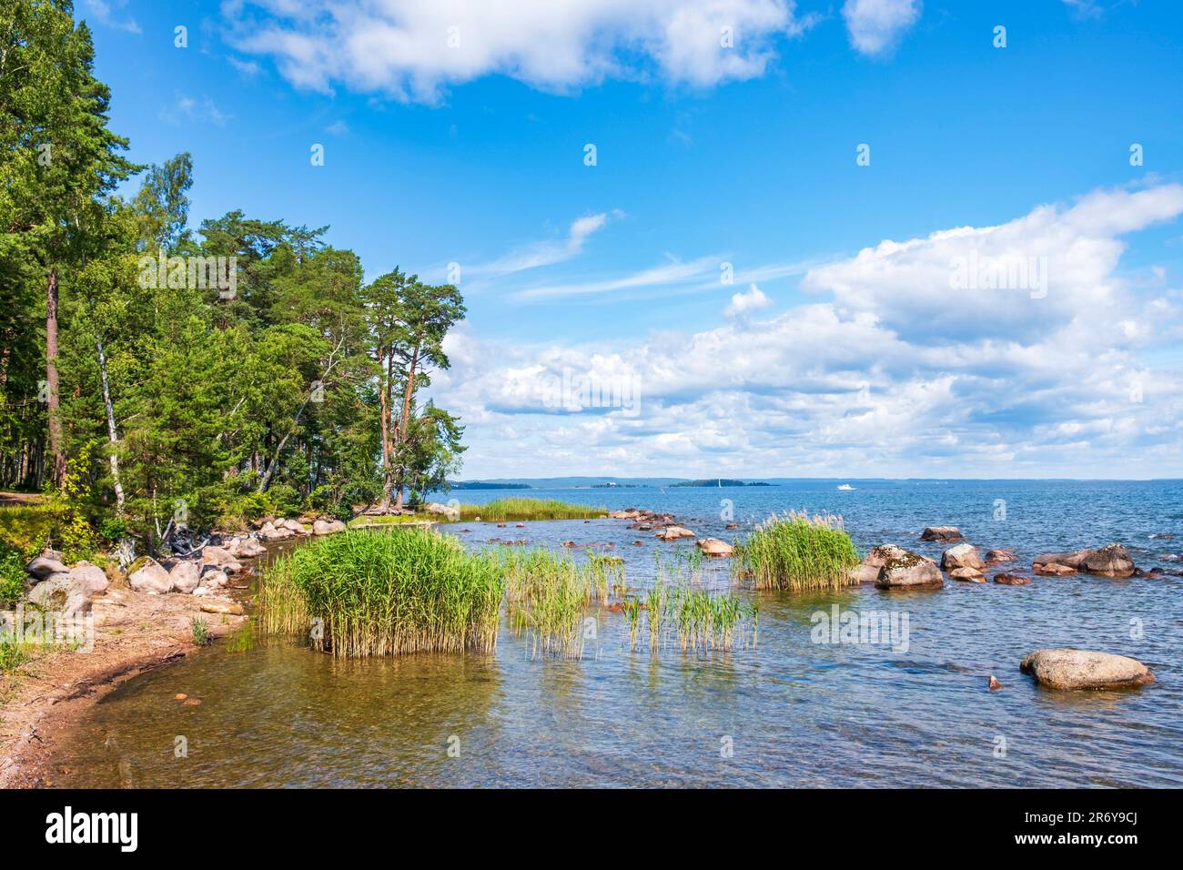 Beautiful beach scene in sunny hi-res stock photography and images - Alamy