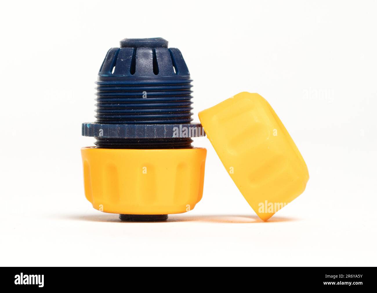 Plastic pipe connector, coupling connector for pipes, without soldering