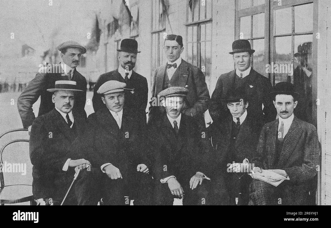 A group of aviators who participated in the aviation week in St. Petersburg (Dyatlivon, Raevsky, Reil, Kuznetsov, Kuzbminsky, Efimov, Vasiliev, Volkov, Lebedev). Photo taken in 1911. Stock Photo