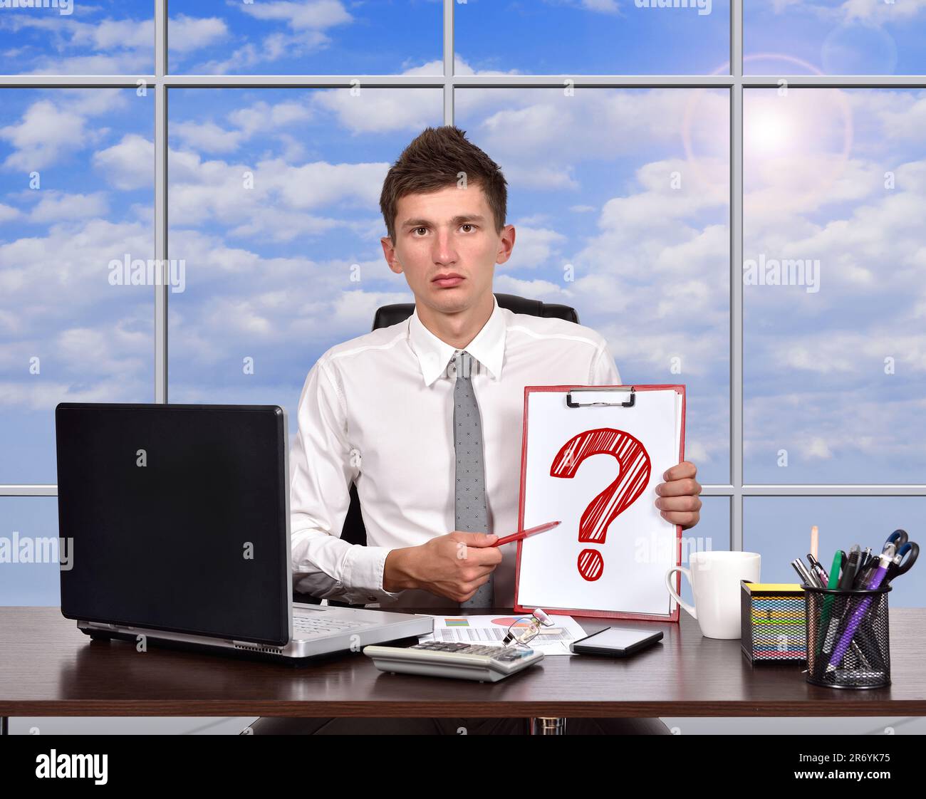 Drawing businessman question mark hi-res stock photography and images ...