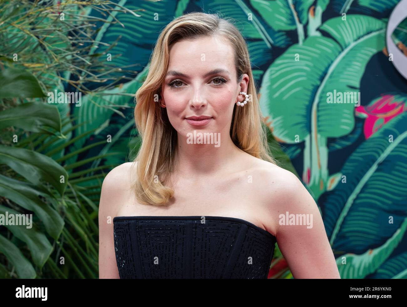 Jodie comer theatre hi-res stock photography and images - Alamy