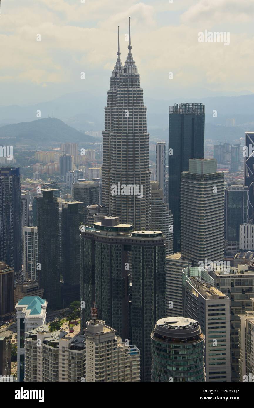 Aerial view bustling cityscape hi-res stock photography and images - Alamy