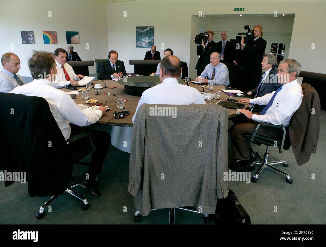 Vladimir putin 2005 hires stock photography and images Alamy