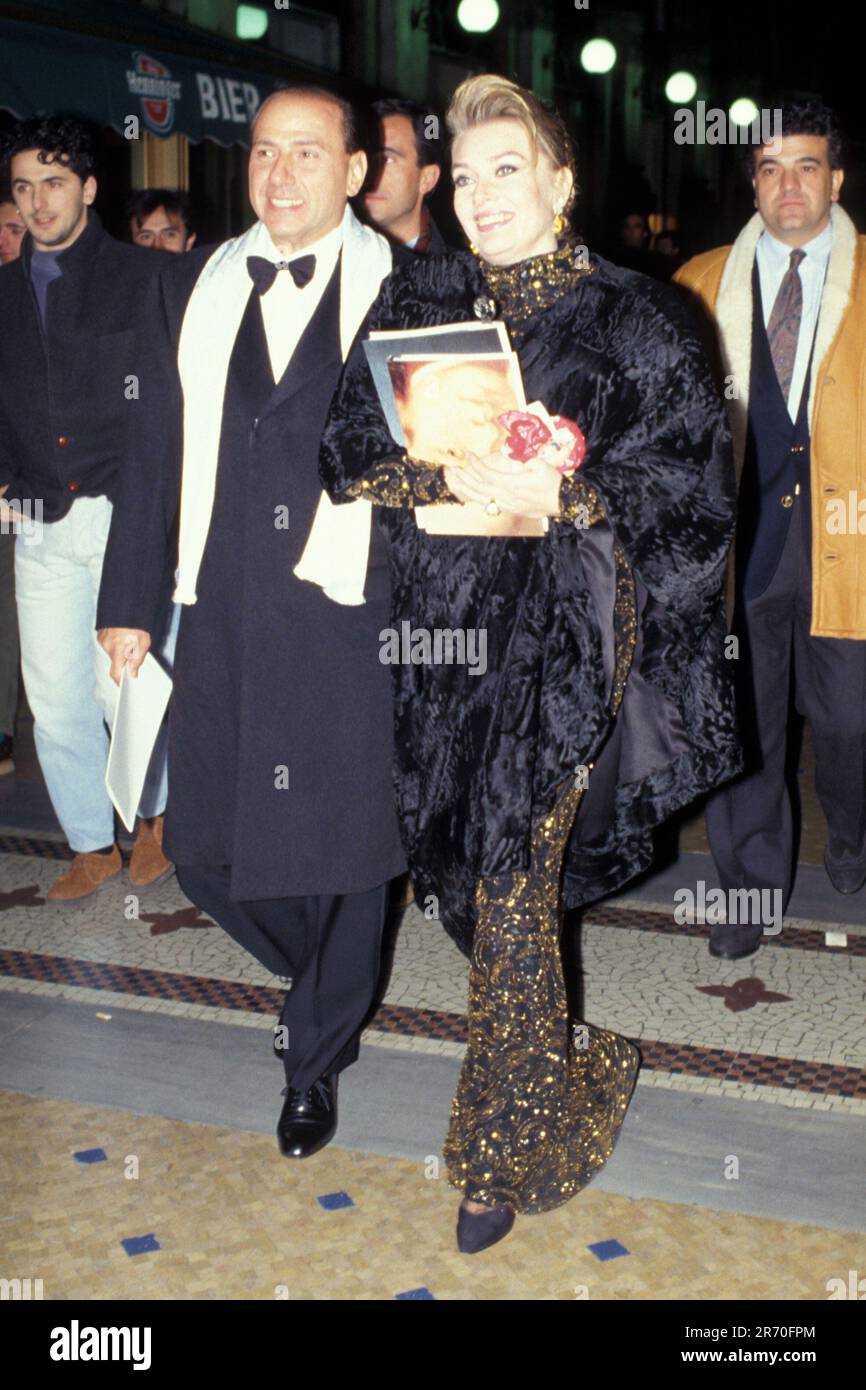 RETROSPETTIVA DI VERONICA LARIO E SILVIO BERLUSCONI - VERONICA LARIO E