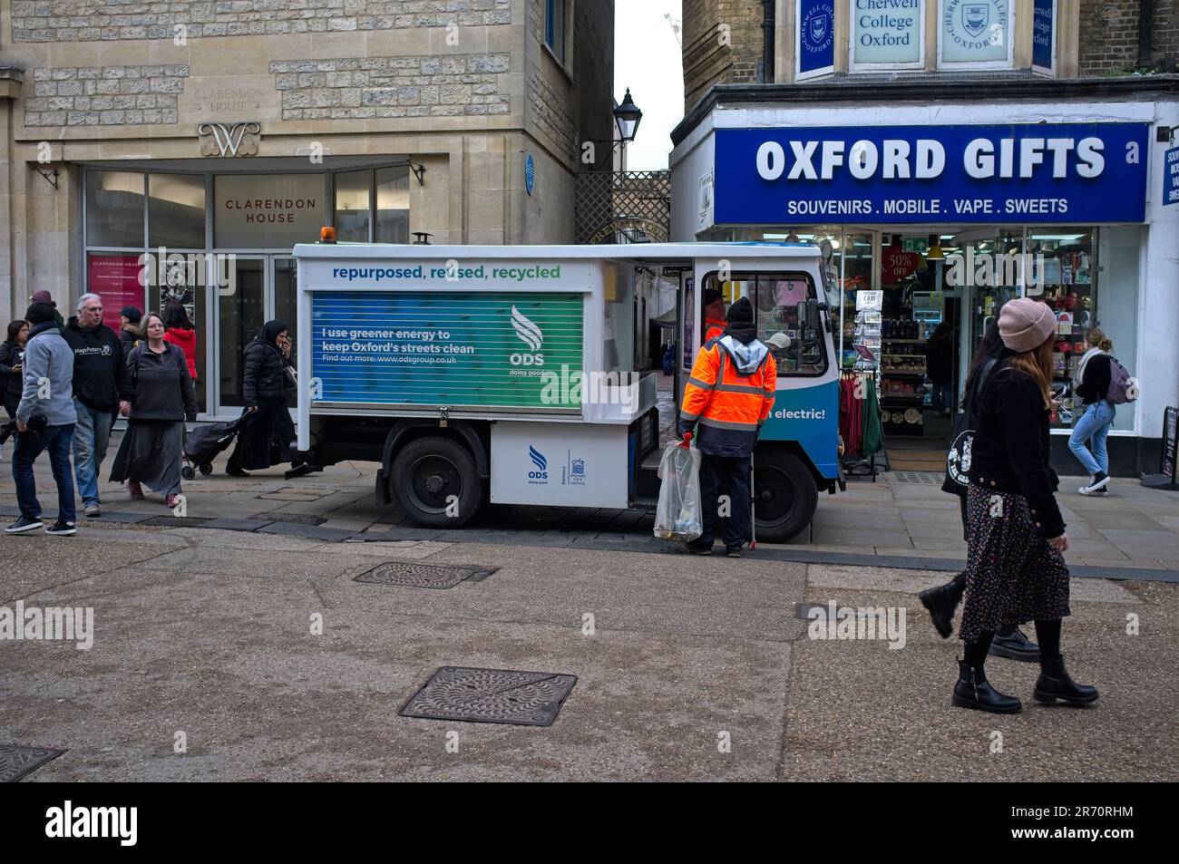 Electric vehicle used by Oxofrd City Council workers for rubbish