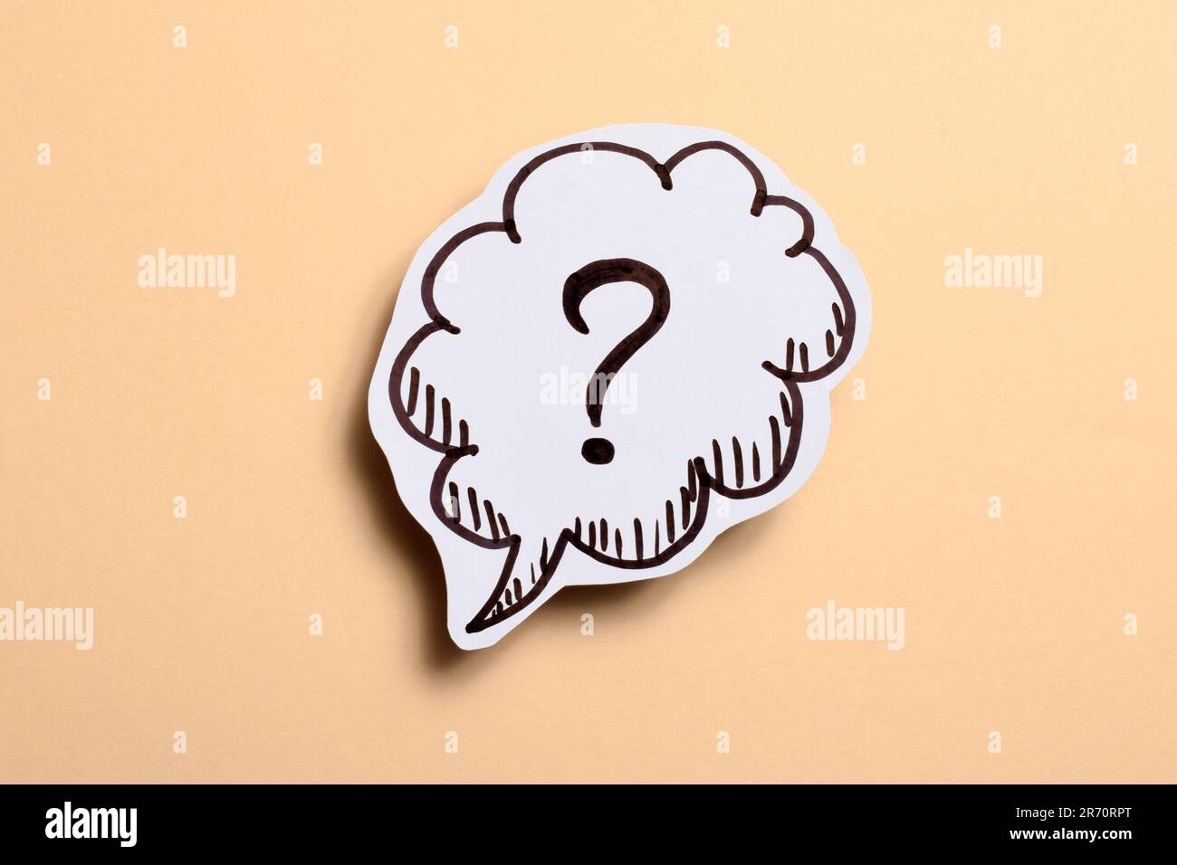 Paper speech bubble with question mark Stock Photo - Alamy