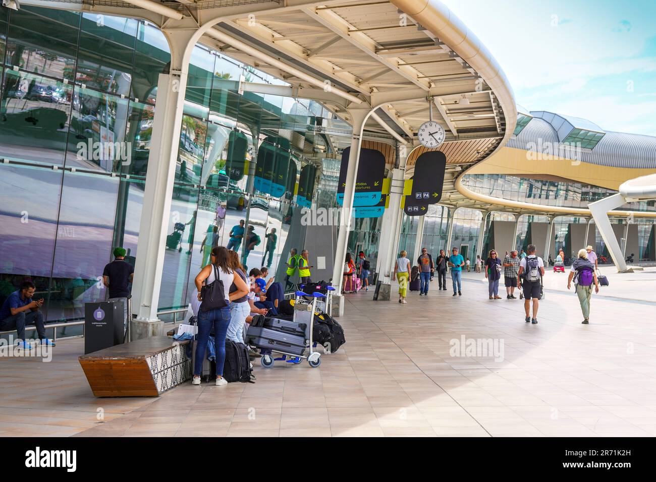 Faro international airport, with tourists and travellers, Algarve, Portugal Stock Photo