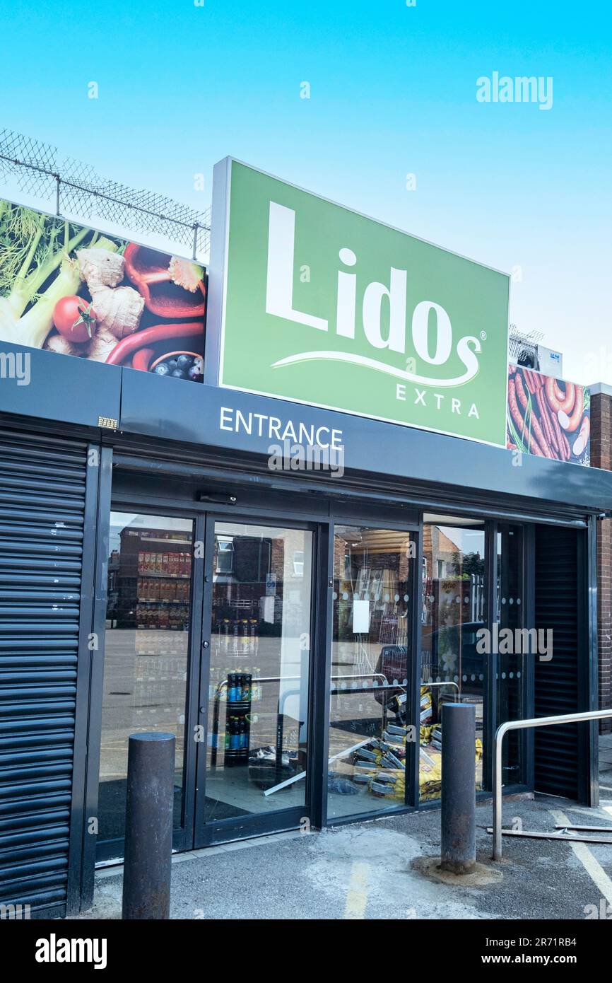 Lidos Extra Supermarket in Crewe Cheshire UK Stock Photo
